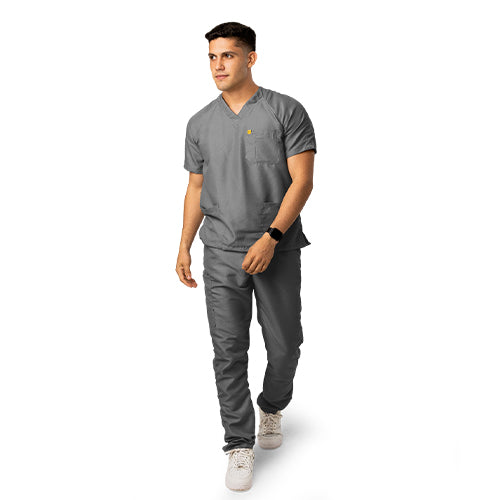 Uniforme Caballero Esencial Cuello V Pantalón Clasico